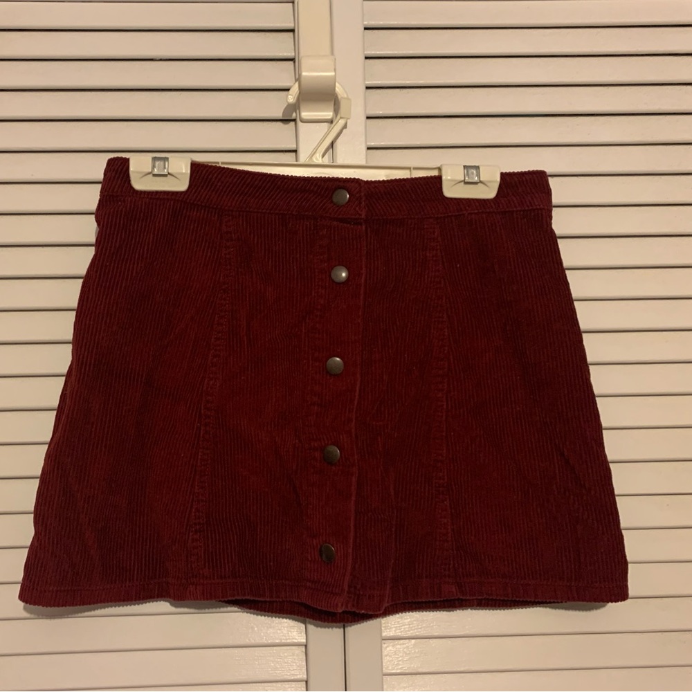 Forever 21 Burgundy Corduroy Skirt Size 27